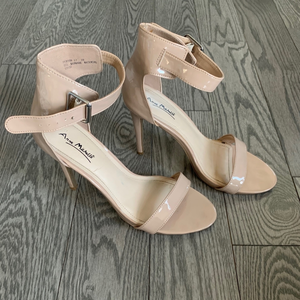 Beautiful Nude Heels😍💫 - Picture 3 of 9